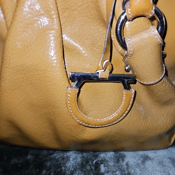 Salvatore Ferragamo Tan Leather Satchel with Structured Design - Picture 2 of 7